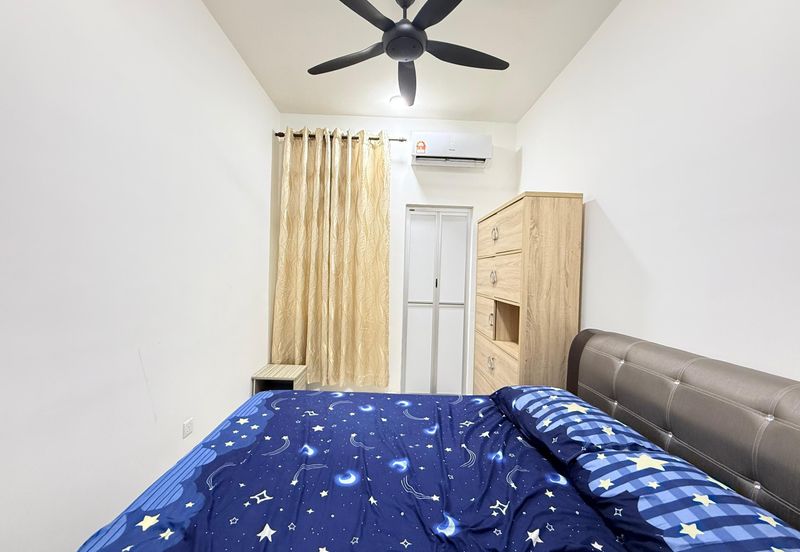 Taman Tanjung Puteri Resort