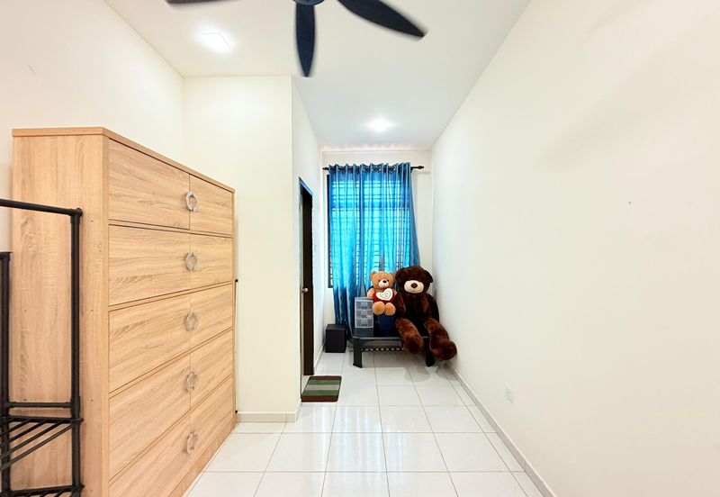 Taman Tanjung Puteri Resort