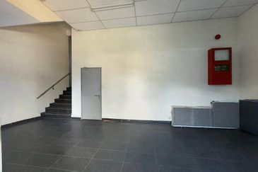 Kempas Utama Industrial Park