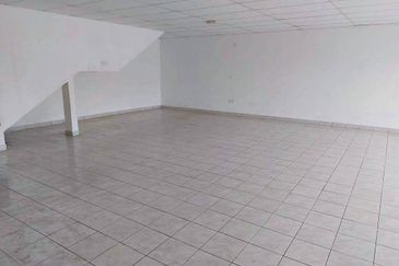 Apex Bizhub Desa Cemerlang