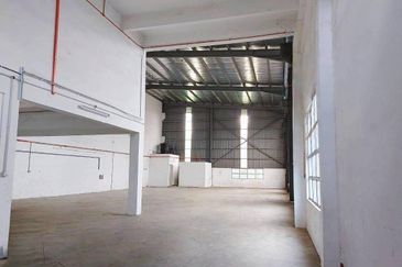 Apex Bizhub Desa Cemerlang