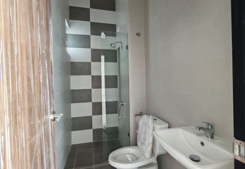 Honeydale Residence @ Taman Impian Emas