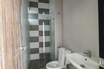 Honeydale Residence @ Taman Impian Emas