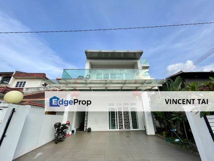 Special 2.5-sty end lot, car porch park up to 3 cars, fully renovated & extended, Kuala Lumpur, Cheras