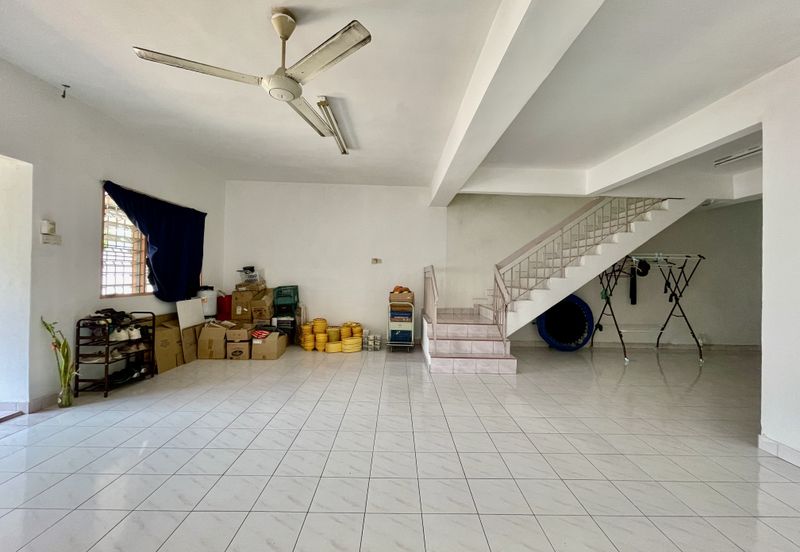 Taman Taynton (Taynton View)