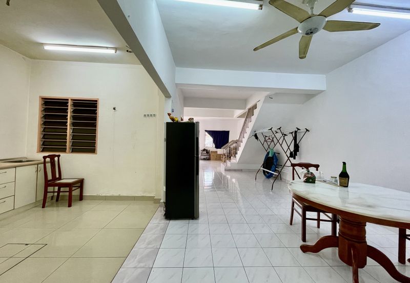 Taman Taynton (Taynton View)