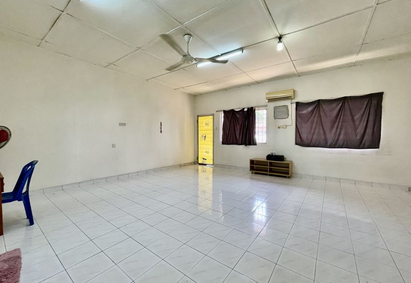 Taman Taynton (Taynton View)