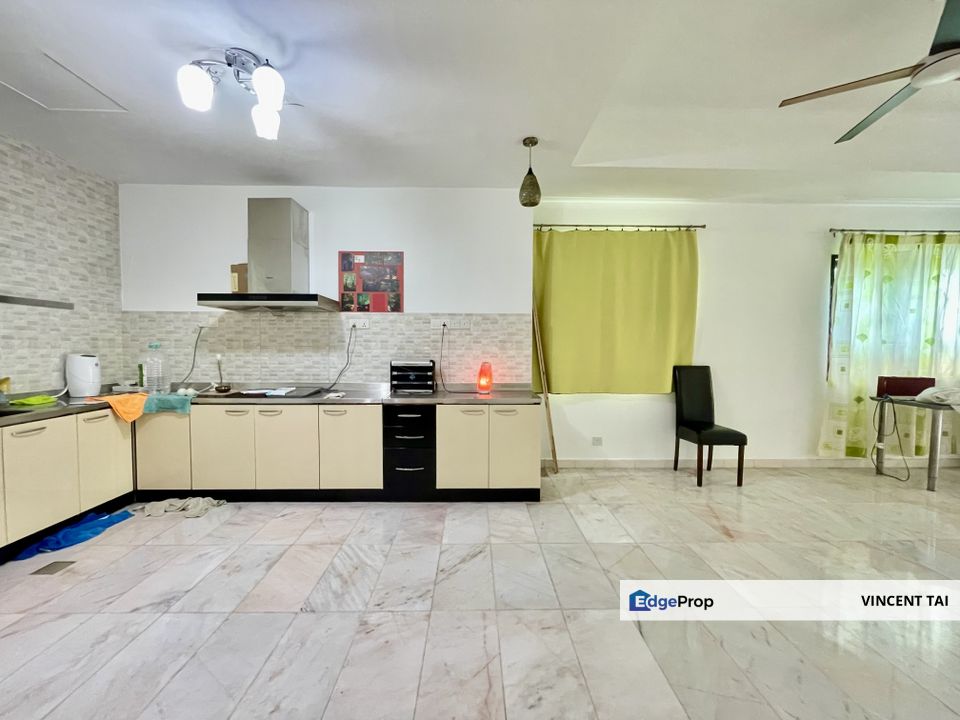 Country Heights Villa end lot ground floor townhouse with beautiful lake view, Selangor, Country Heights