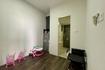 City of Green Condominium