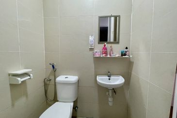 City of Green Condominium