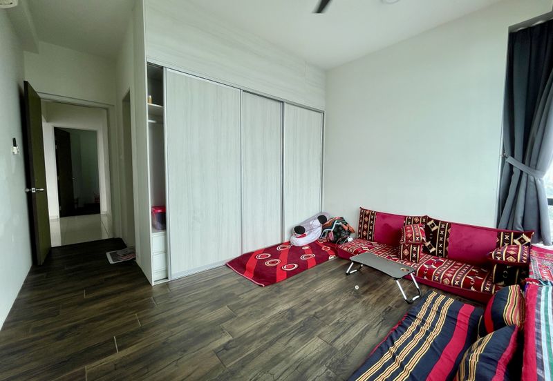 City of Green Condominium