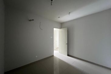 Brand new corner unit, very good condition