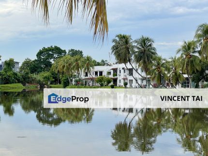 Upper unit townhouse @ Country Heights Villa, well maintained, walk to lake garden, Selangor, Country Heights