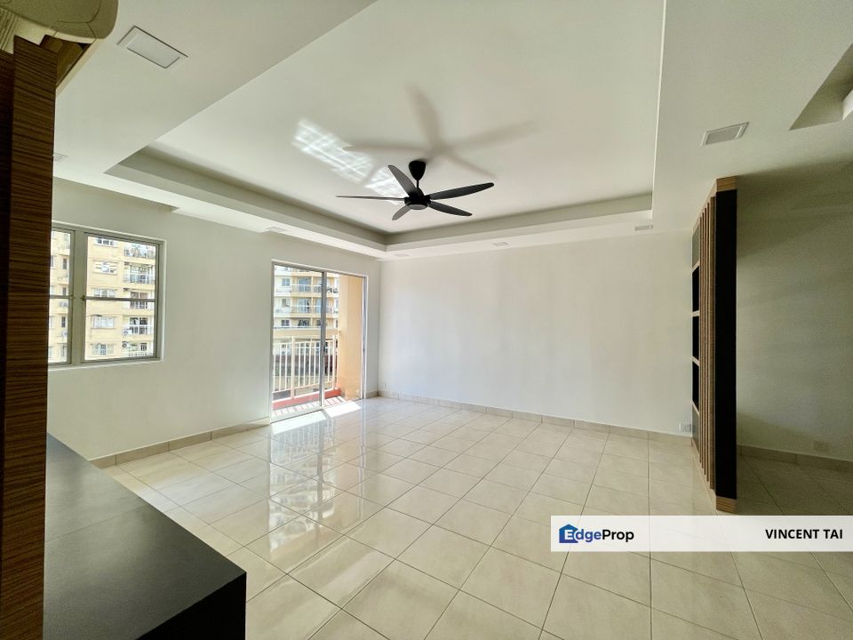 Newly refurbished corner unit, Kuala Lumpur, Bandar Baru Sri Petaling