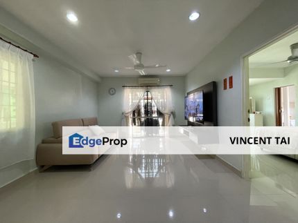 Very well maintained, renovated unit at Prisma Cheras Condo, Kuala Lumpur, Cheras