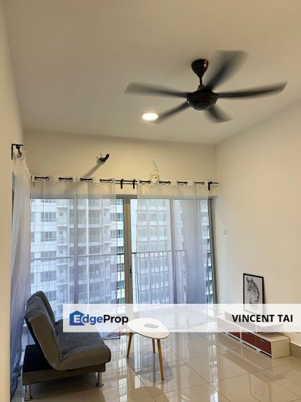 Renovated 2-room corner unit, Kuala Lumpur, Salak Selatan
