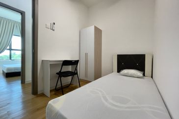 Armani Residence, Bandar Sungai Long