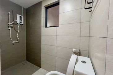 Armani Residence, Bandar Sungai Long