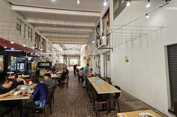 For SALE | Karamunsing Capital | 2 Storey | Shop-Office | KK