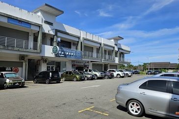 Hard to Find! Ground Floor | Cyber Perdana For Sale