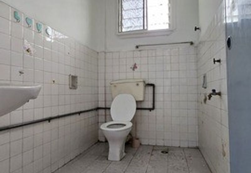 Taman Orkid | Semi-D | Old House | Big Land | KK High School