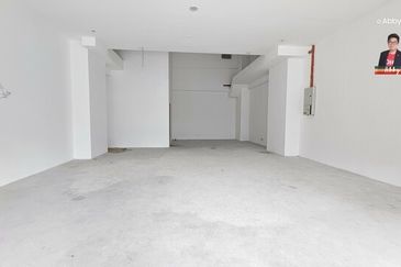 Sutera Bay Sadong Jaya | Last 1st Floor Shoplot for Rent
