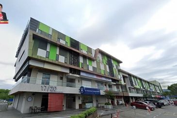 Latitude 6 | En-Bloc | Lot Bersebelahan | Facing Kolombong Highway