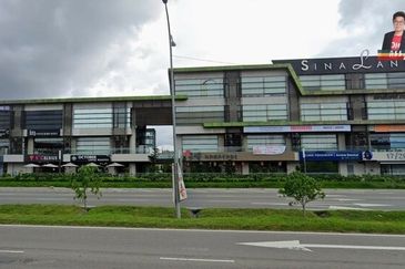 Latitude 6 | Ground Floor | Tenanted | Facing Kolombong Highway