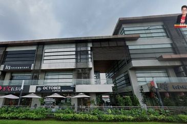 Latitude 6 | Ground Floor | Tenanted | Facing Kolombong Highway