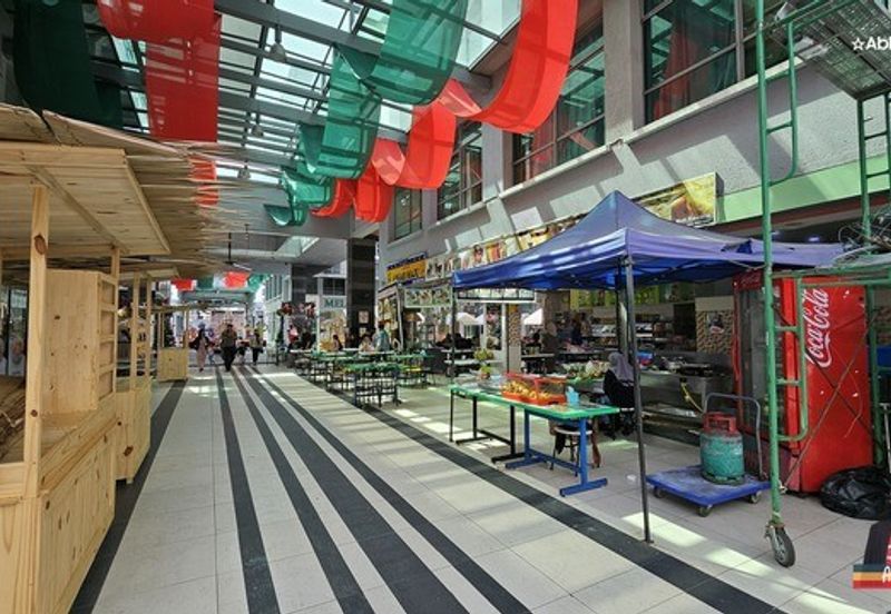 KK Times Square | Walkway Corner Shop | Near Manmi & Fishmarket