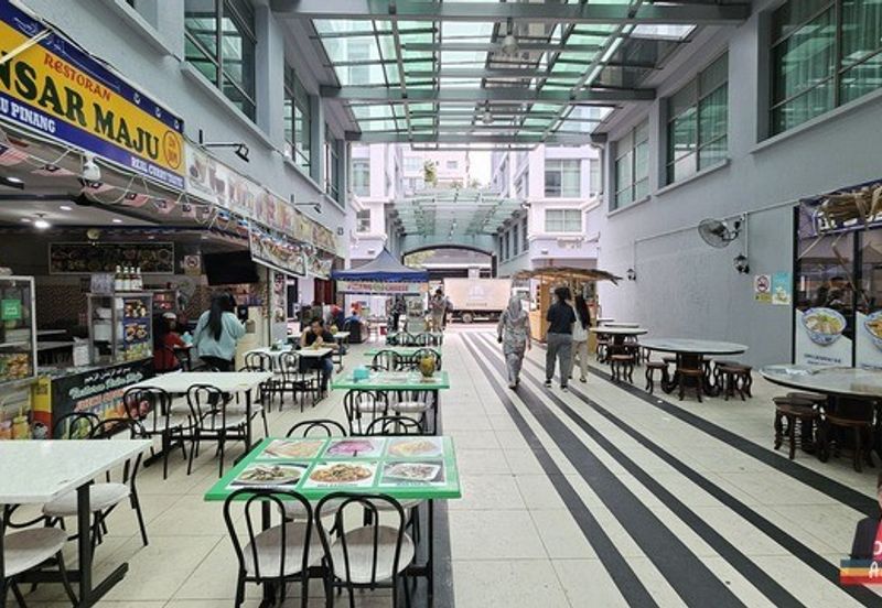 KK Times Square | Walkway Corner Shop | Near Manmi & Fishmarket