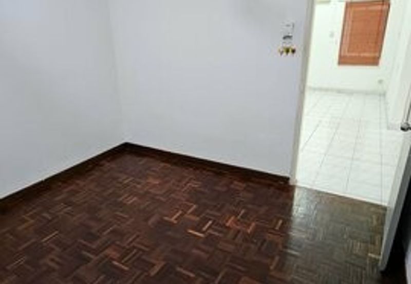 Bawah RM270K | First Floor | Beverly Hills Phase 1 (Bundusan)