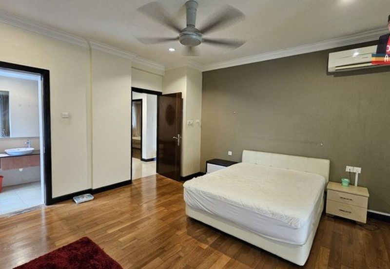 Big 1,881 sqft Family Condo at RM2,900 | Hing Tower Kobusak