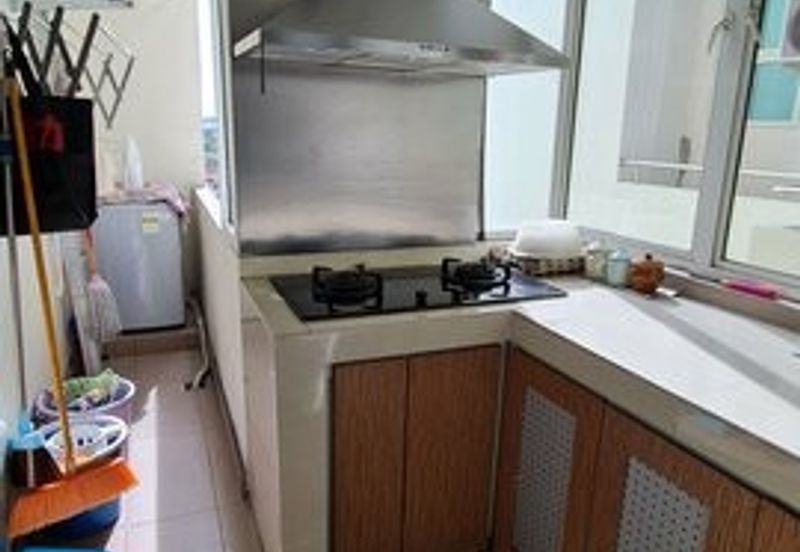 Hing Tower Penampang | Kondo Renovated, Luas & Family Friendly