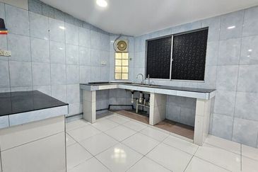 Exclusive Listing | Putatan Single-Storey Terrace – 4R3B 