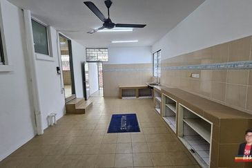 Taman Milek Semi-D | Renovated & Spacious | Lintas 