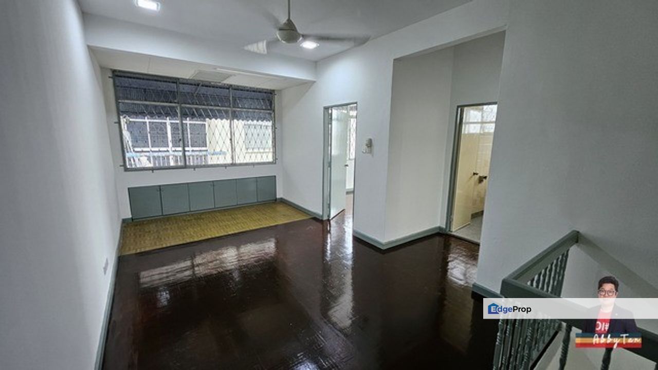 Taman Milek Semi-D | Renovated & Spacious | Lintas , Sabah, Kota Kinabalu
