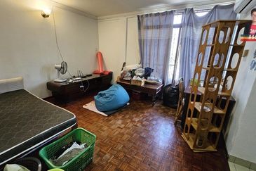 Semi-D Teluk Likas – Spacious Living, Prime Location, School Nearby