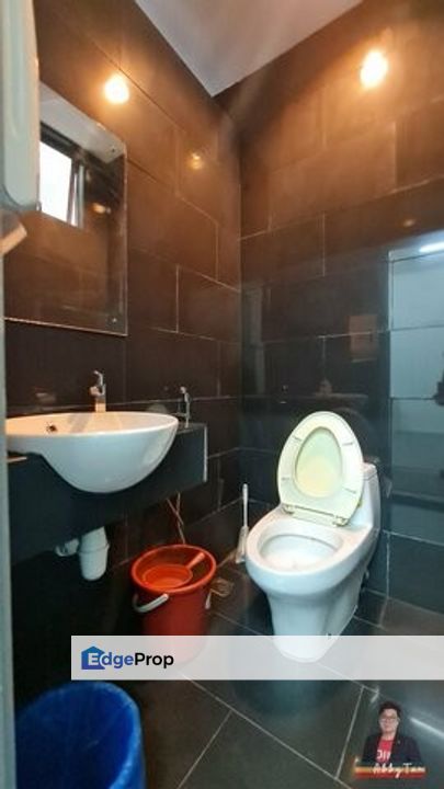 High-Visibility KK Times Square Building Facing Imago Mall, Sabah, Kota Kinabalu