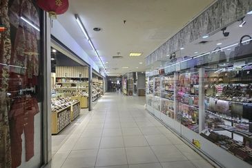 Megalong Shopping Mall | 1st Floor| Tenanted | Donggongon