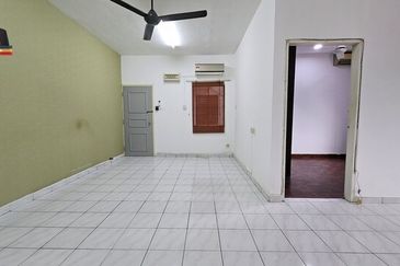 Beverly Hills Phase 1 | 1st Floor – Senang Naik, Tenang Tinggal!