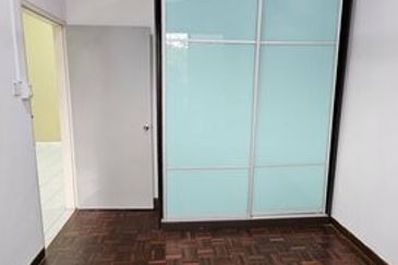 Beverly Hills Phase 1 | 1st Floor – Senang Naik, Tenang Tinggal!