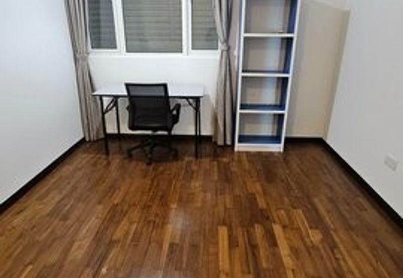 The Bay Residences | Seaview | 3 Car Parks | Likas