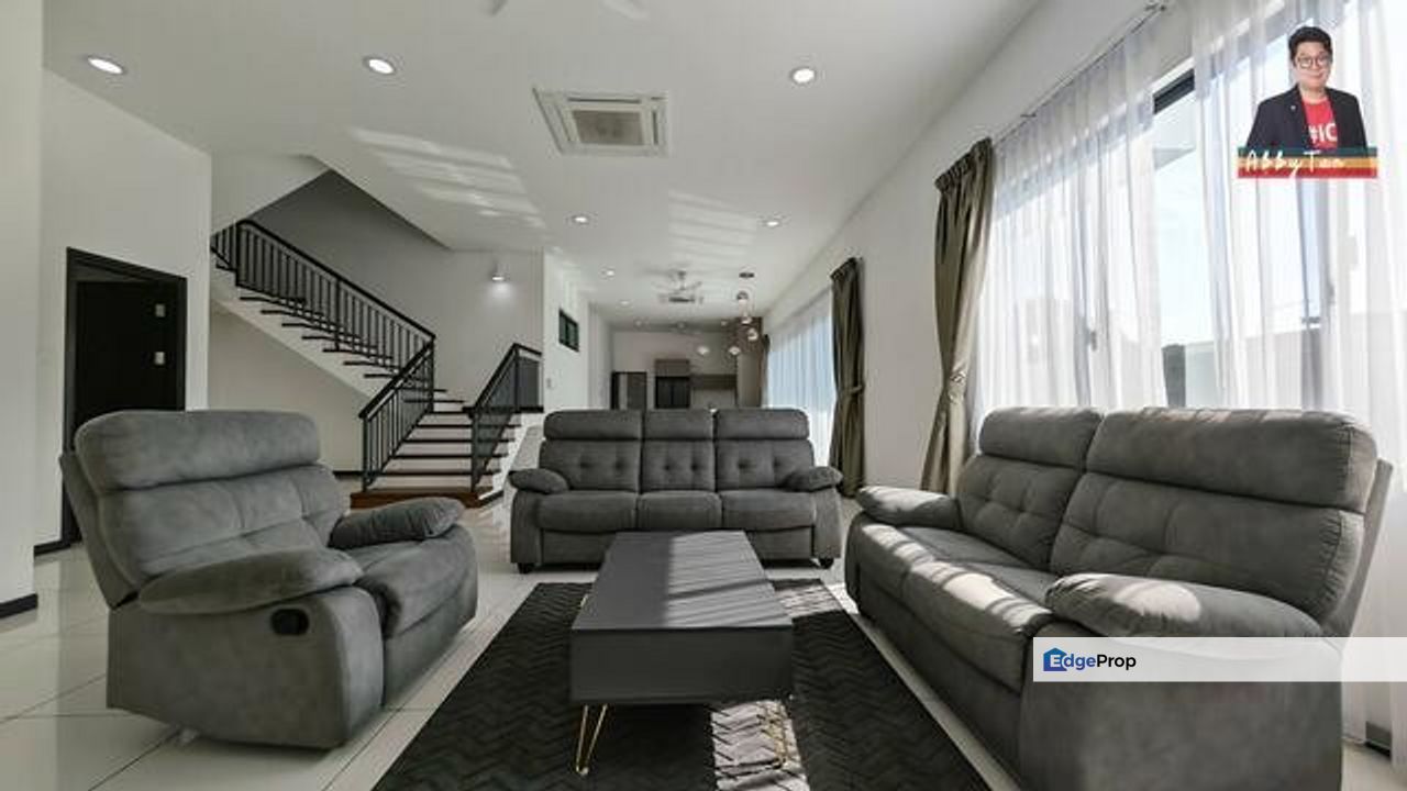 Taman Manikar Bungalow | Gated & Guarded | Furnished | Likas, , 