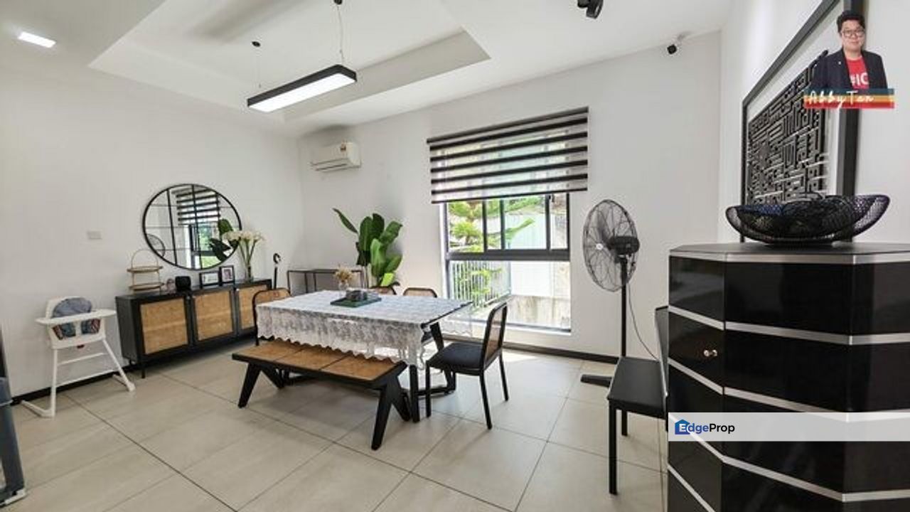 Prestige Semi-D @ Taman Manikar Likas | 3 Storey | Spacious & Renovated, Sabah, Kota Kinabalu