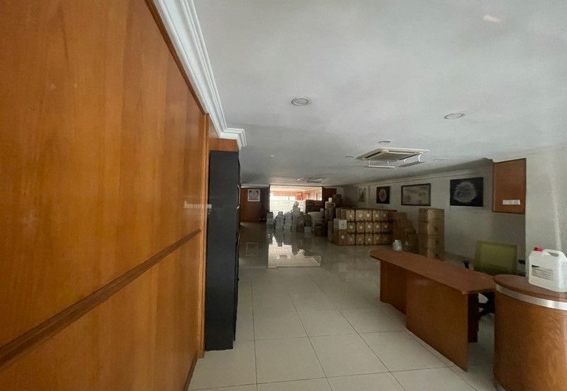 Pudu, Big sqft Shop/ Office for sale