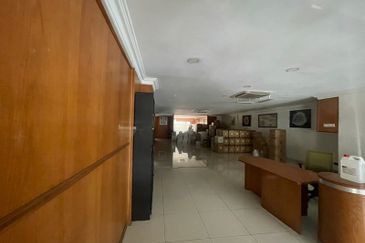 Pudu, Big sqft Shop/ Office for sale