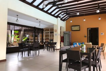 Sierramas (Sierramas East)