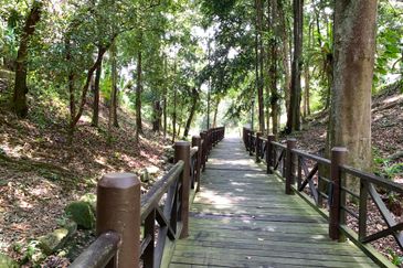 Sierramas (Sierramas East)