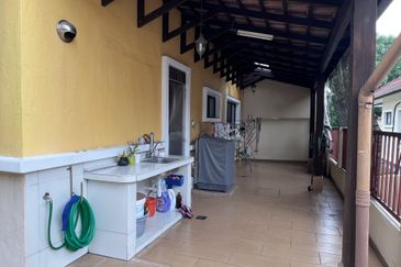 Pusat Bandar Putra Permai